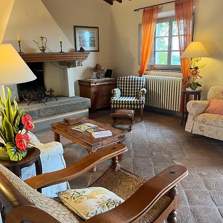 La Volpaia Country house
